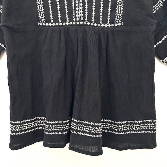 Garnet Hill Embroidered Tunic Top Blouse Boho Cotton Crinkle Gauze Size Medium - Picture 3 of 10